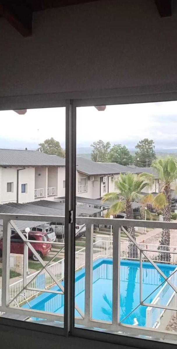 Departamento en Venta de 2 Dorm. Barrio Miguel Muñoz Villa Carlos Paz 5