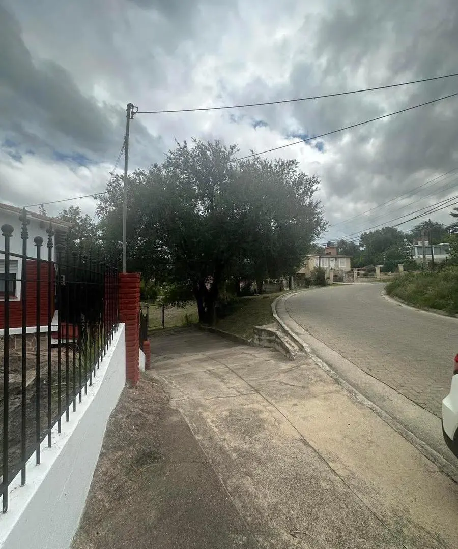 Casa en venta 2 dormitorios 2 baños Barrio La Quinta Villa Carlos Paz 5