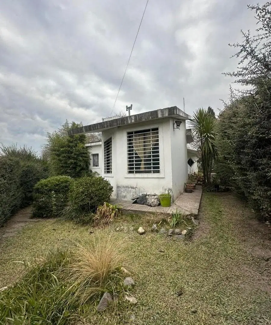 Casa en venta 3 dormitorios 2 baños Playas de Oro Carlos Paz 1