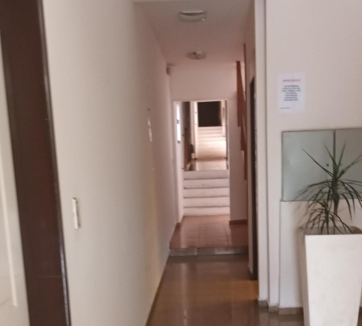 Foto de Alquiler Anual Departamento 1 dormitorio con cochera Centro Viejo, imagen 5