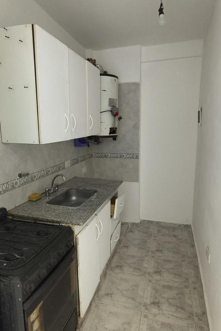 Foto de Alquiler Anual Departamento 1 dormitorio con cochera Centro Viejo, imagen 5