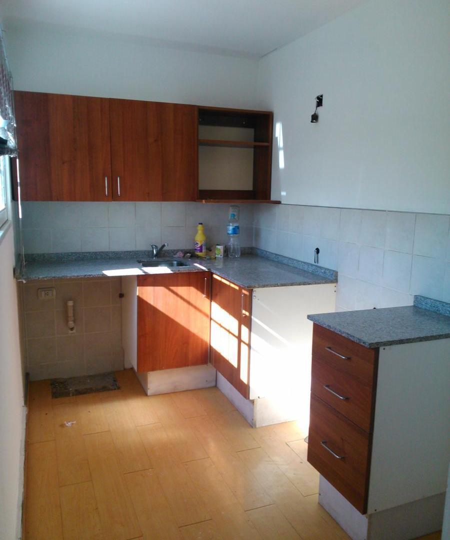 Foto de Apto Crédito Departamento 3 dormitorios 2 baños cochera terraza Parque, imagen 4