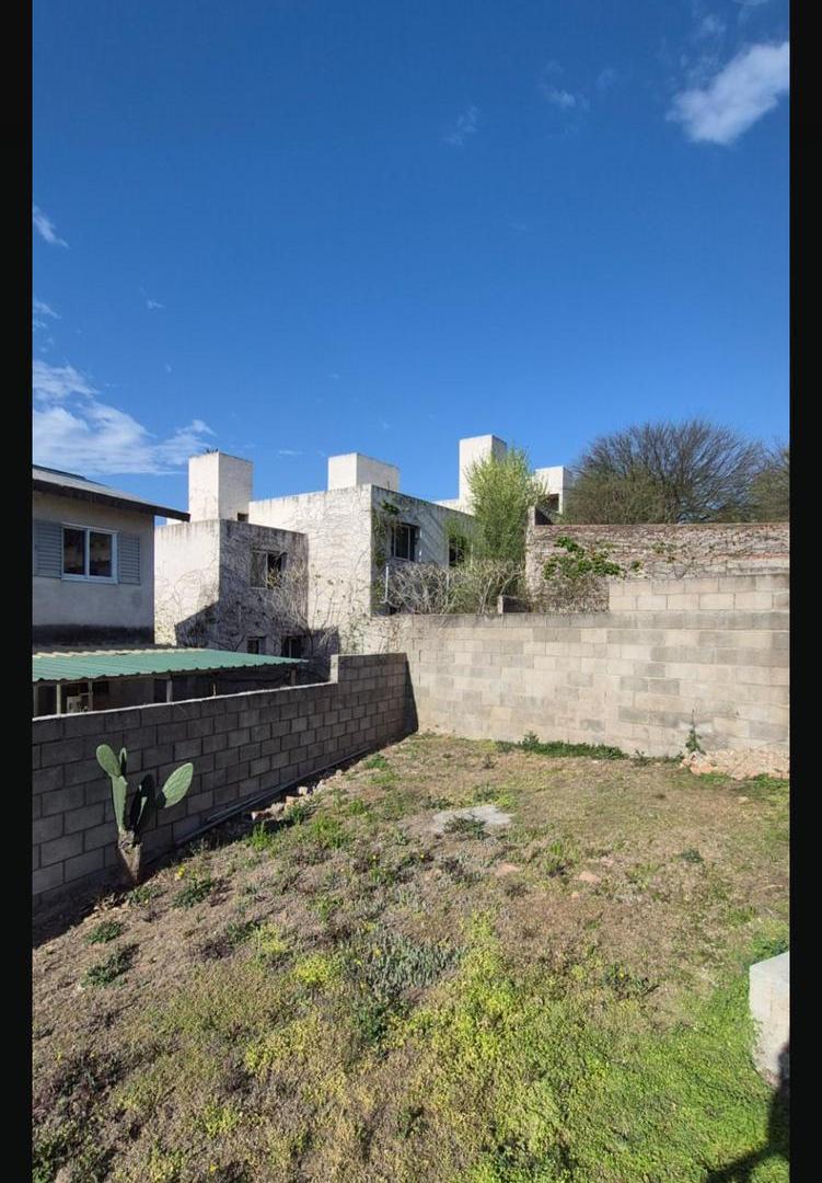 Foto de Casa en venta tipo ph 2 dormitorios barrio La Quinta 2da sección Villa, imagen 4