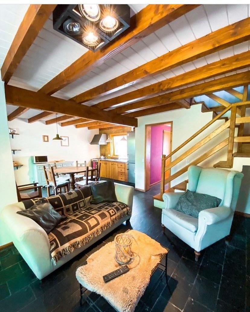 Casa Dúplex en Venta Ubicado en Los Robles, San Martin de Los Andes, Patagonia 2