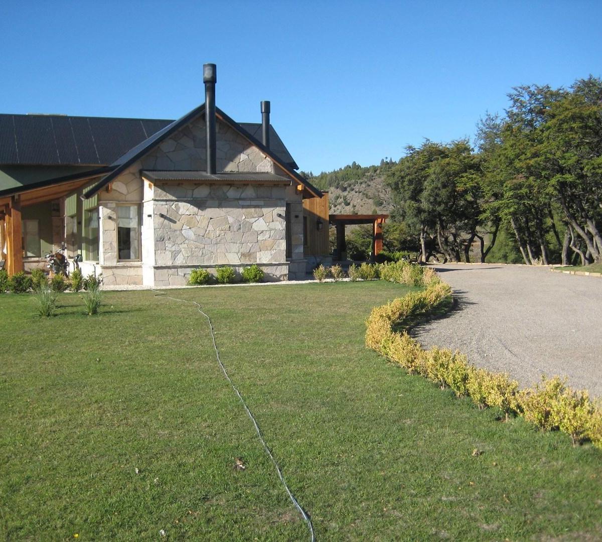 Casa Quinta en Venta Ubicado en Camino Lago Lolog, San Martin de Los Andes, Patagonia 4