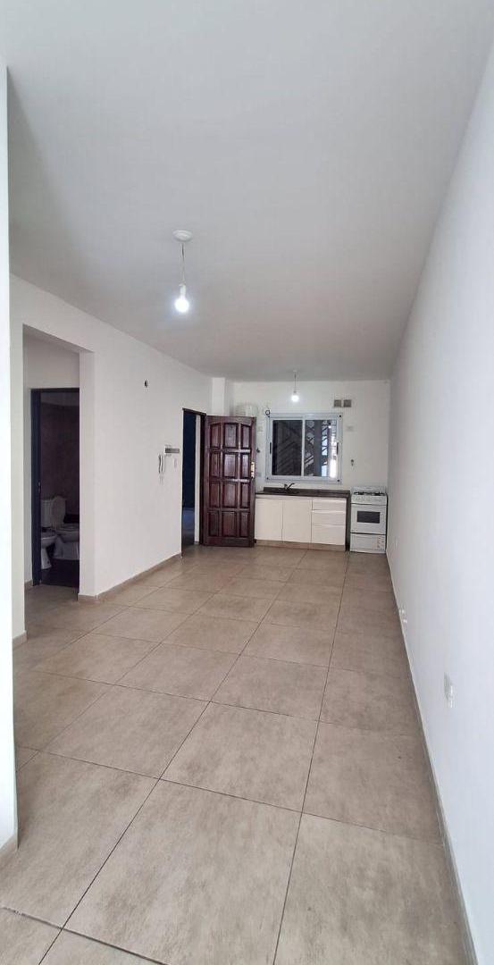 Foto de Departamento de 1 Dormitorio con Patio | Moderno, Amplio y Muy Luminoso, imagen 2