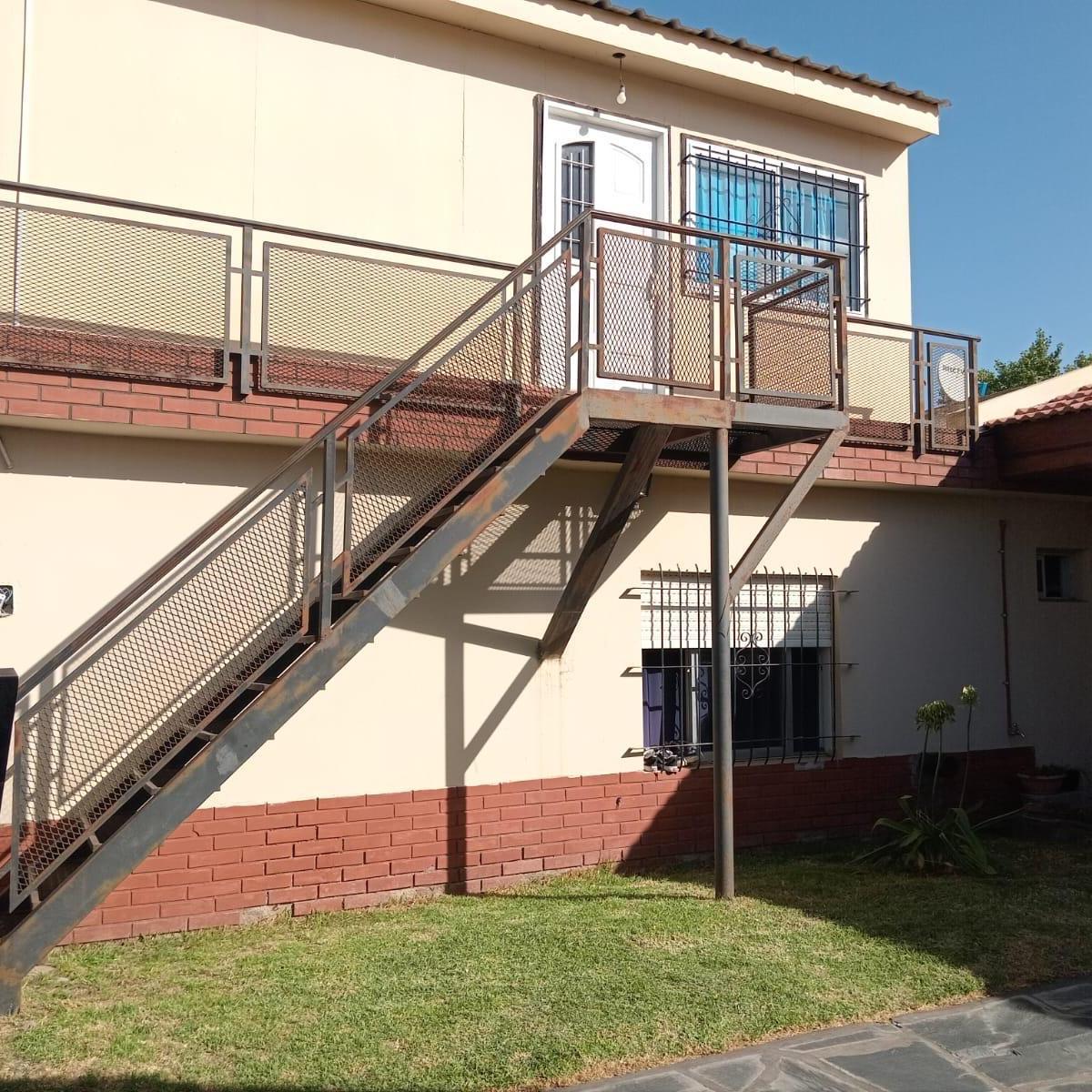 Casa Mas Departamentos en Venta 1