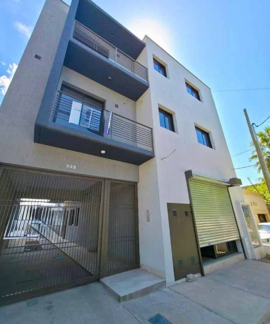 Local comercial + Departamento en venta. Oportinidad inversion 5