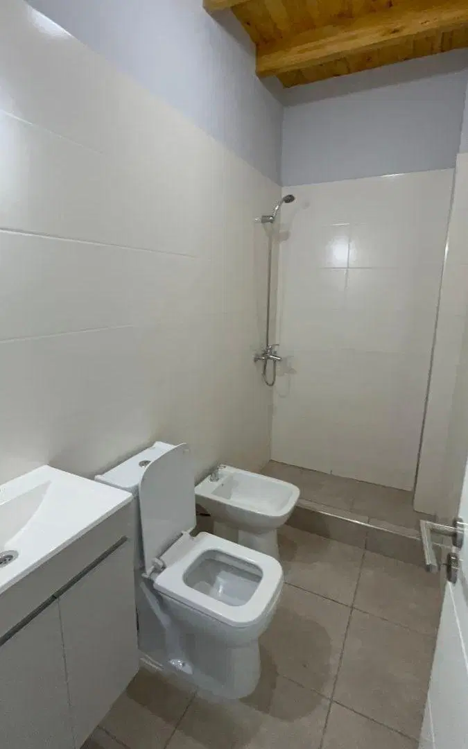Departamento en venta. Calle las cañas. 4