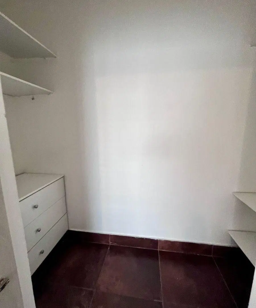 Departamento en Alquiler. 4