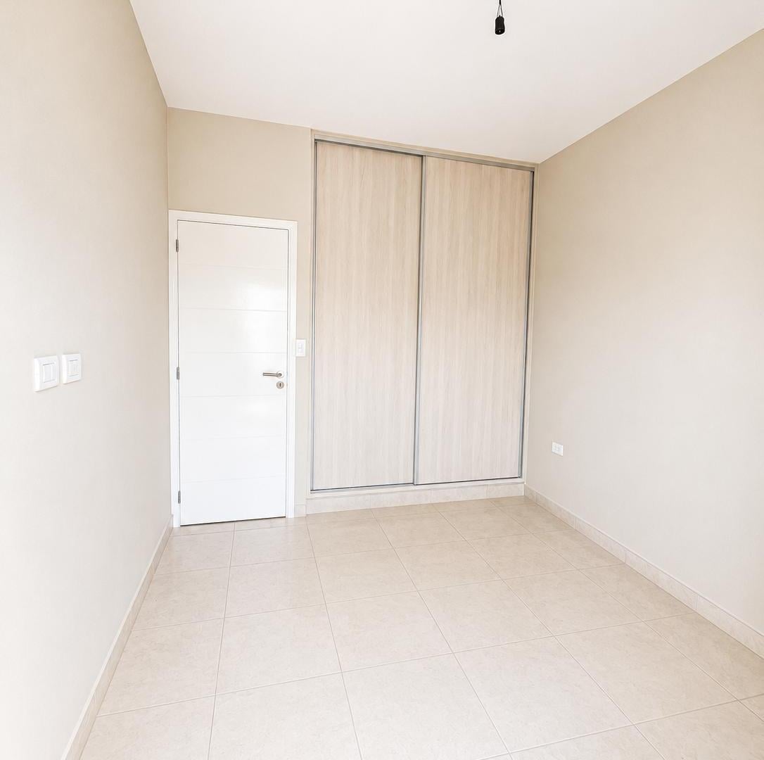 Foto de Departamento en venta - A metros de la terminal, imagen 4
