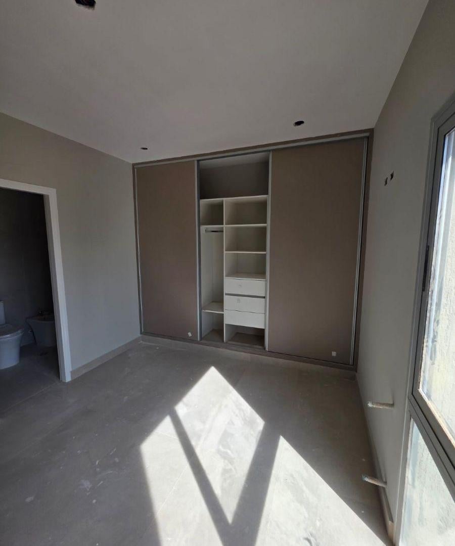 Foto de Duplex en venta. Villa Cecilia., imagen 2