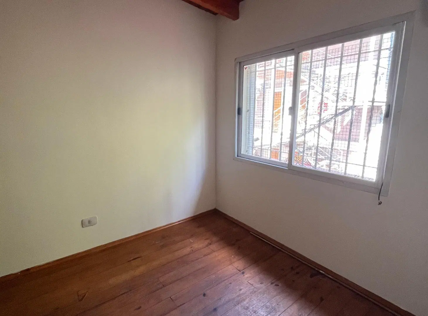Dúplex 1 dormitorio en Alberdi 2