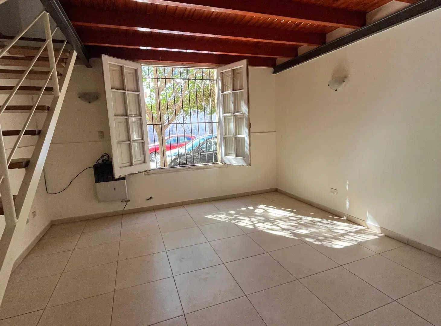 Dúplex 1 dormitorio en Alberdi 1
