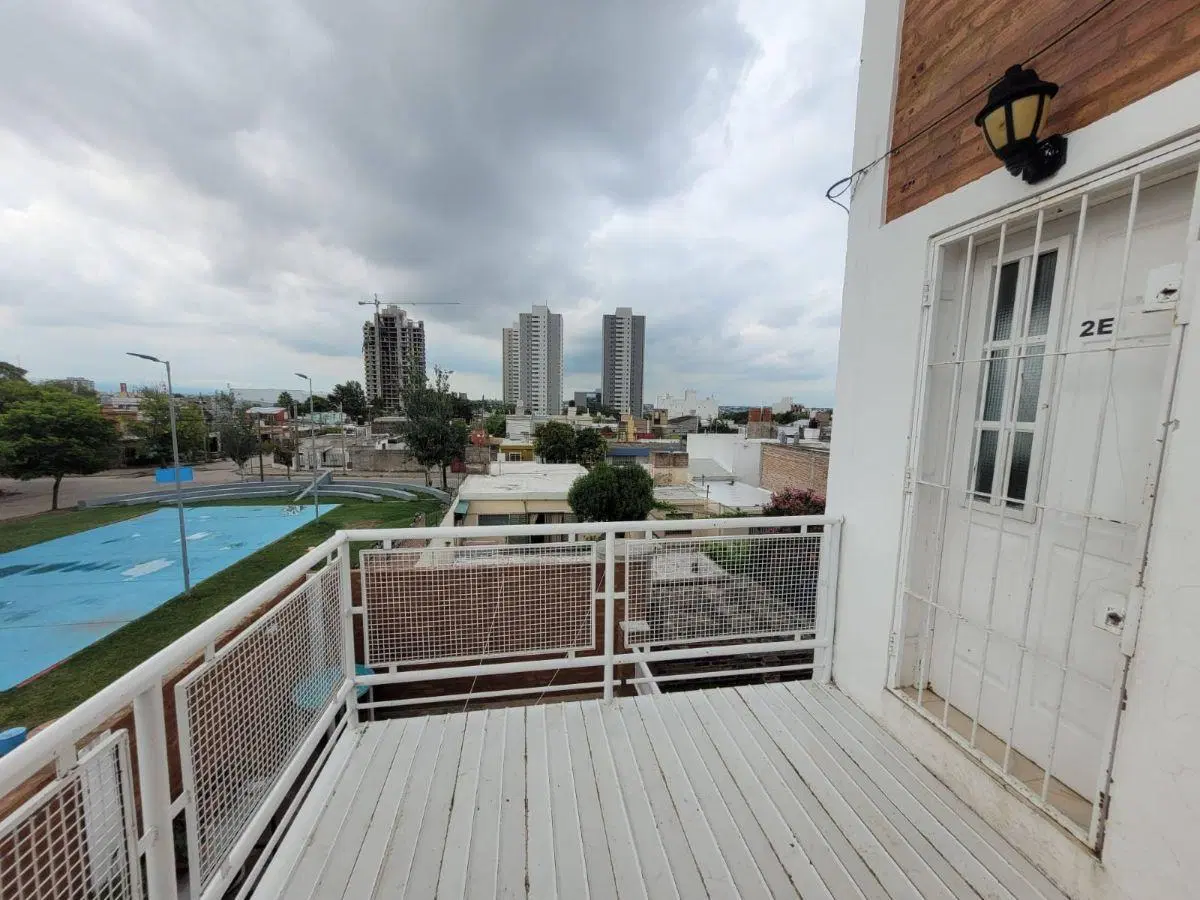 dúplex dos dormitorios en Alto Alberdi 2