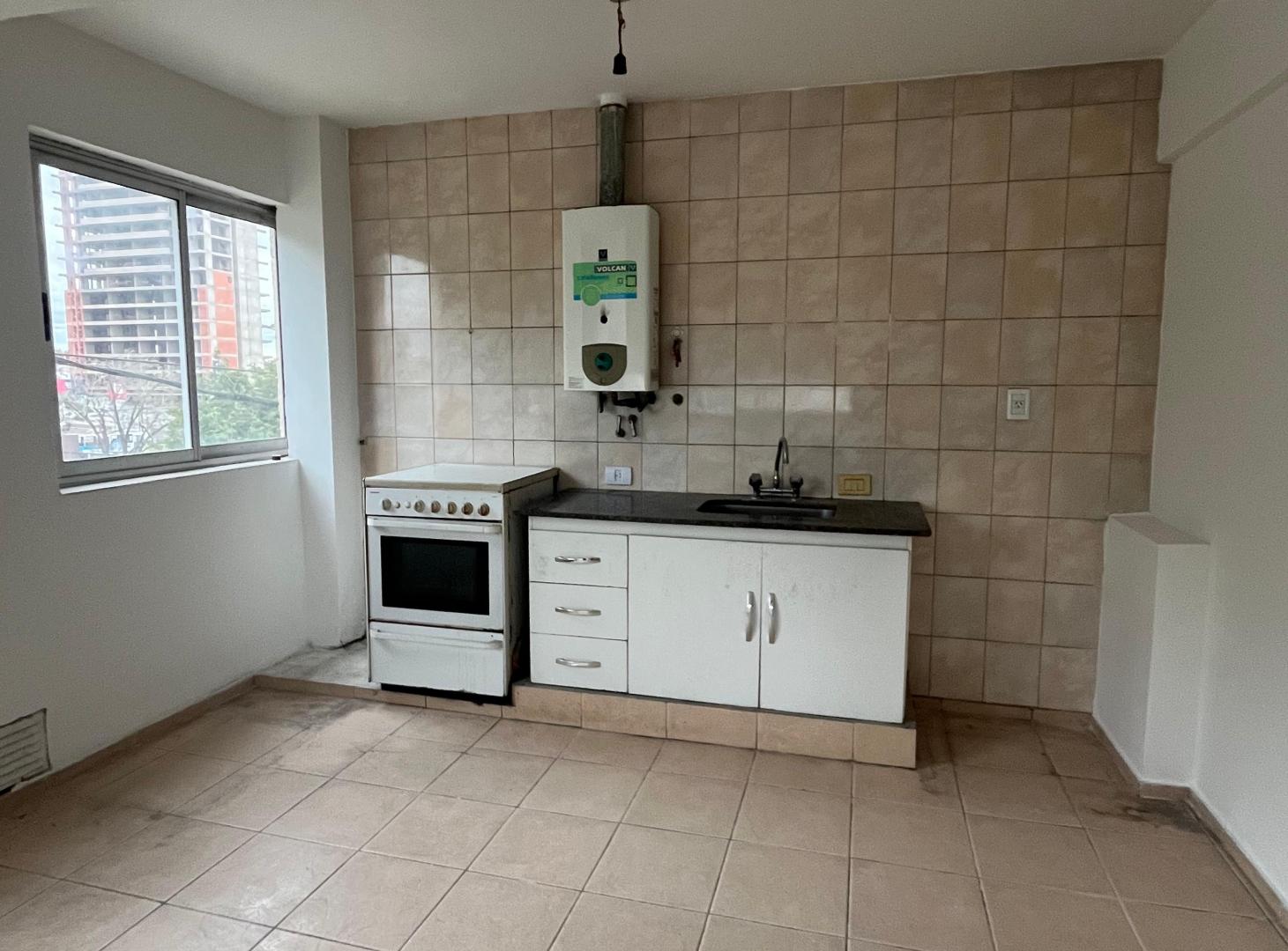 Foto de departamento de dos dormitorios en Zipoli esquina Colon, imagen 2