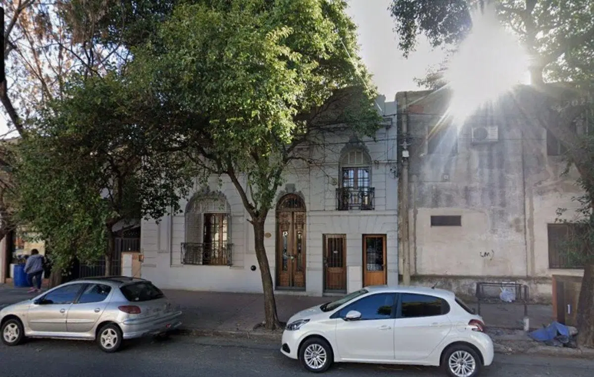 dpto de dos dorm con patio y terraza en gral bustos 4
