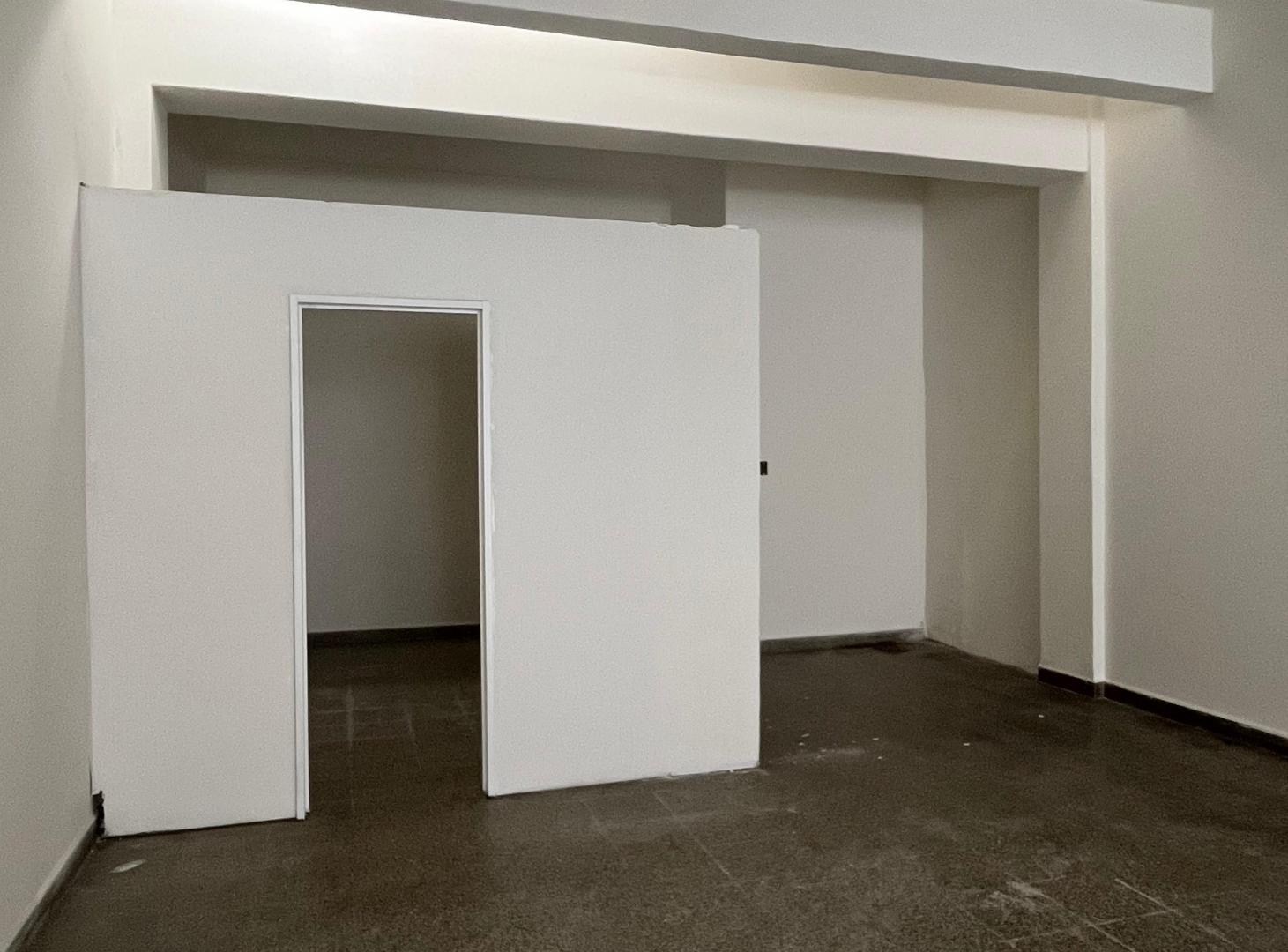 Foto de Local Comercial de 123m2 Catamarca esquina Maipu, imagen 4