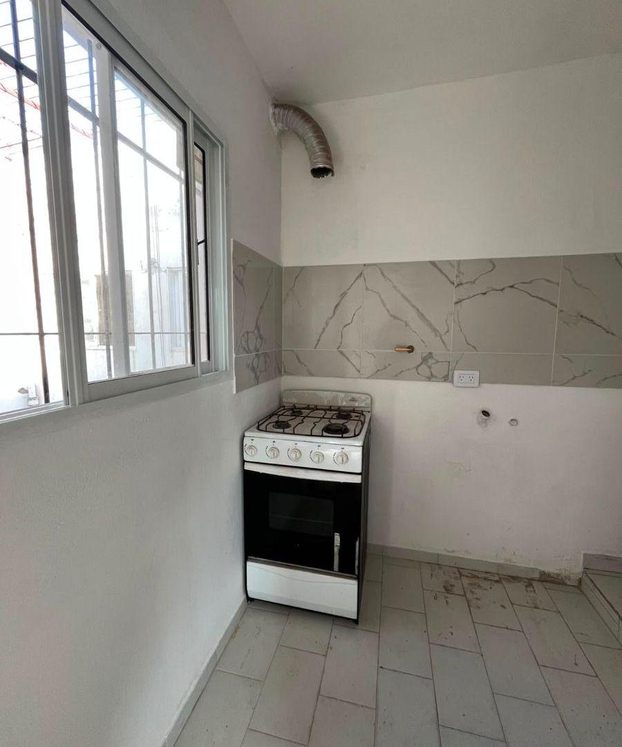 Foto de Departamento de 45 m² con 2 dormitorios en alquiler en Observatorio, imagen 5