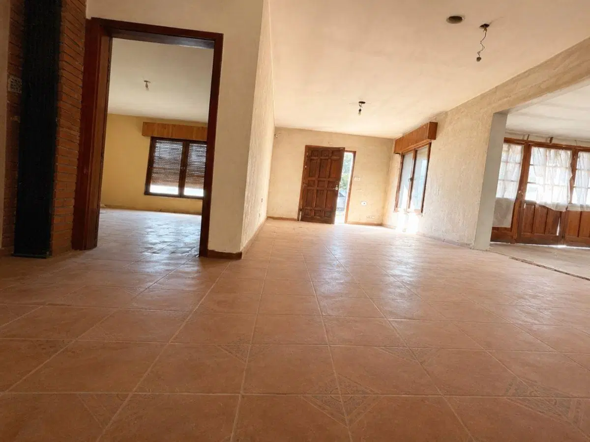 Casa en Venta en General Las Heras – Zona Céntrica - Oportunidad de inversión - Retasada 4