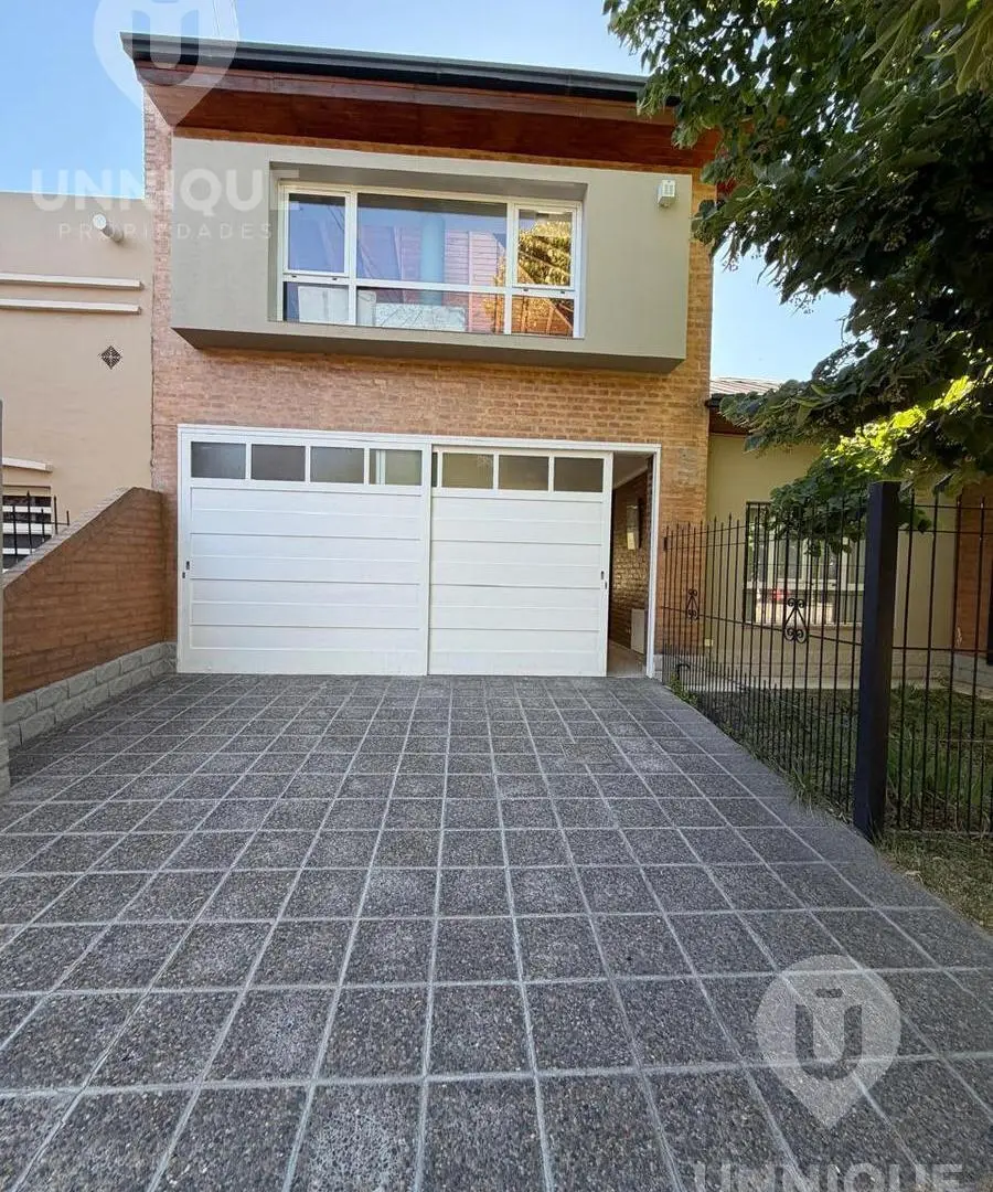 Casa Barrio Los Tilos Cipolletti 3