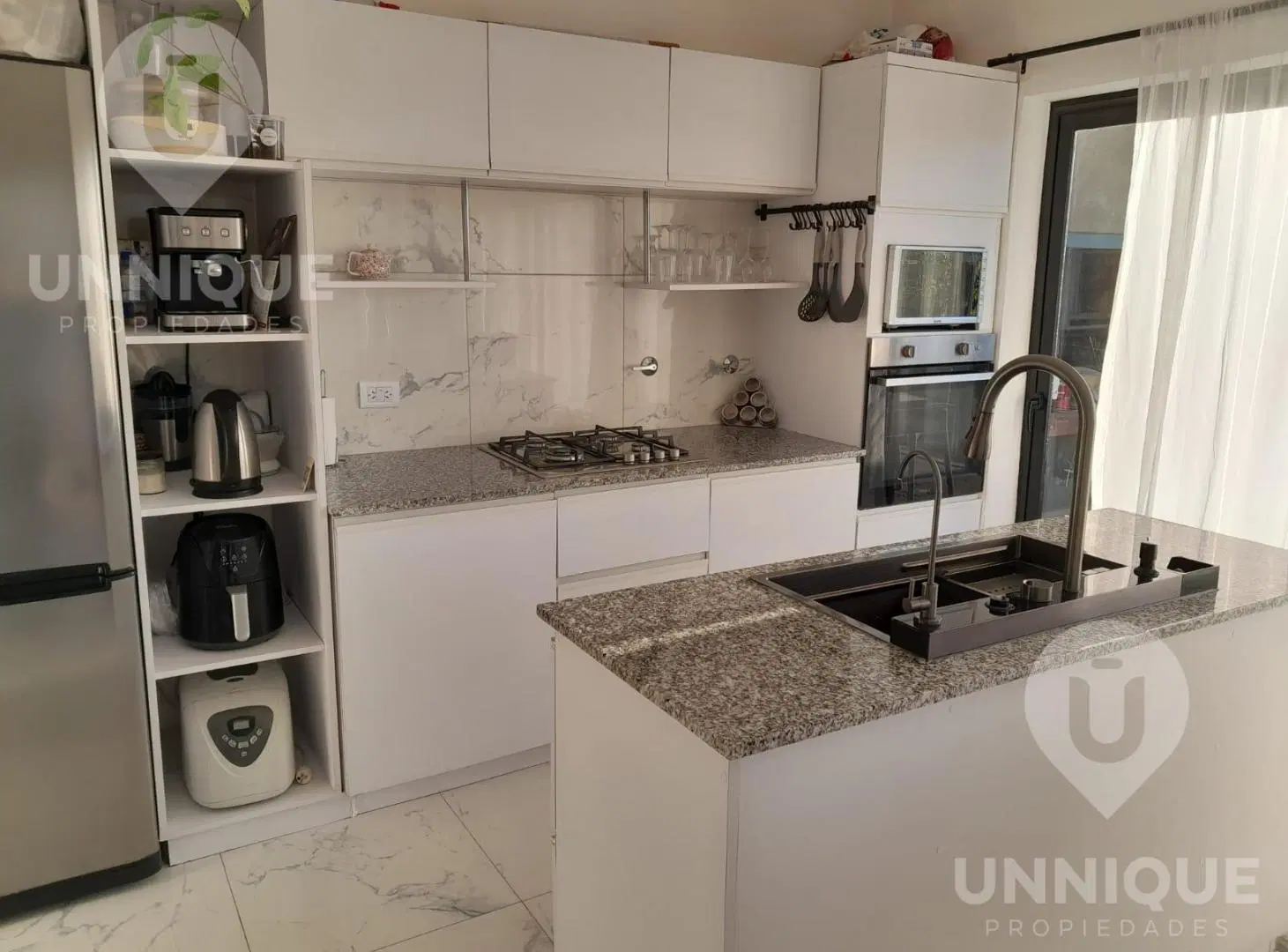 Venta Excelente Casa B° Rincón del Río 8