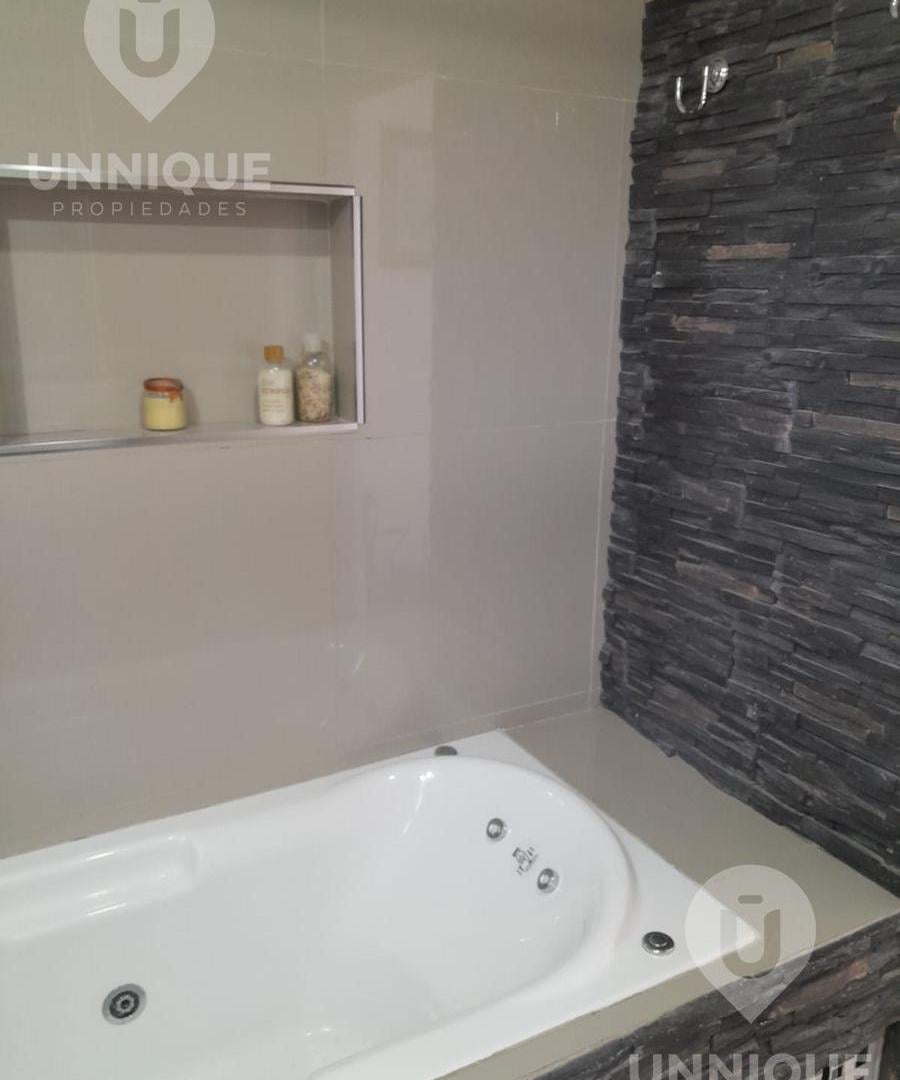Venta Excelente Casa B° Rincón del Río