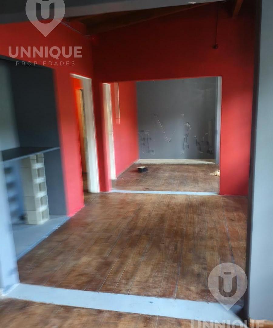 Foto de Alquiler de local comercial único por su ubicación, imagen 2