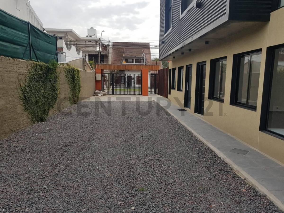 Venta Duplex 4 Amb en Ituzaingo Norte 3