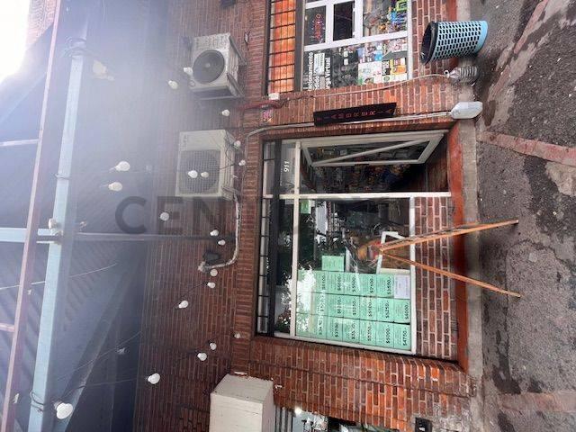 Venta de Local Comercial en Ituzaingo Centro 2
