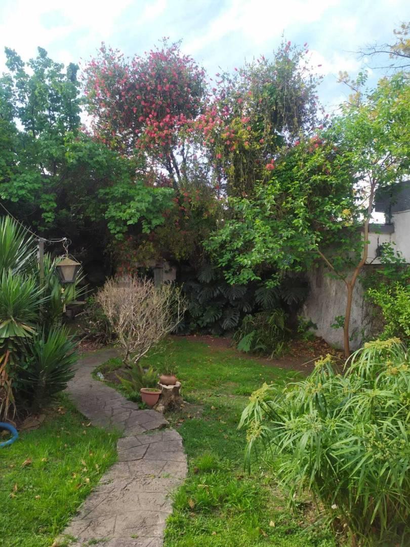 VENTA CASA 4 AMBIENTES ITUZAINGO SUR