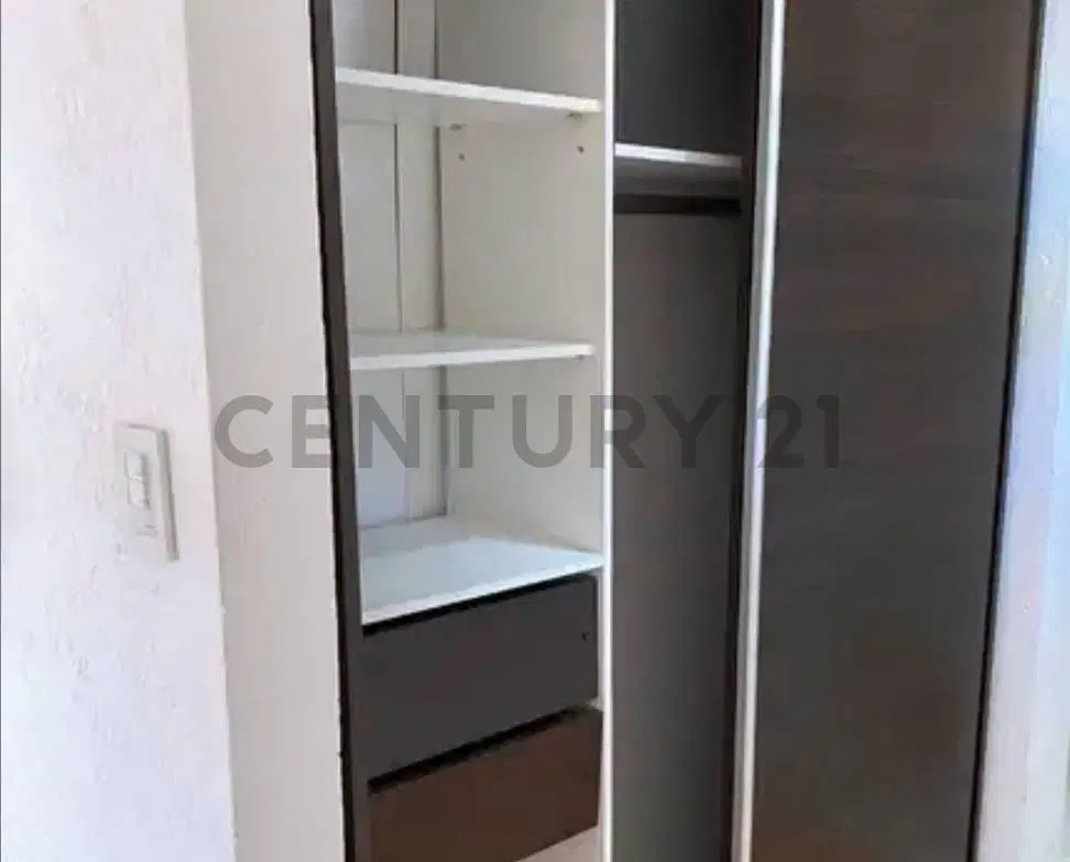 VENTA MONOAMBIENTE EN MORON, ZONA OESTE 2