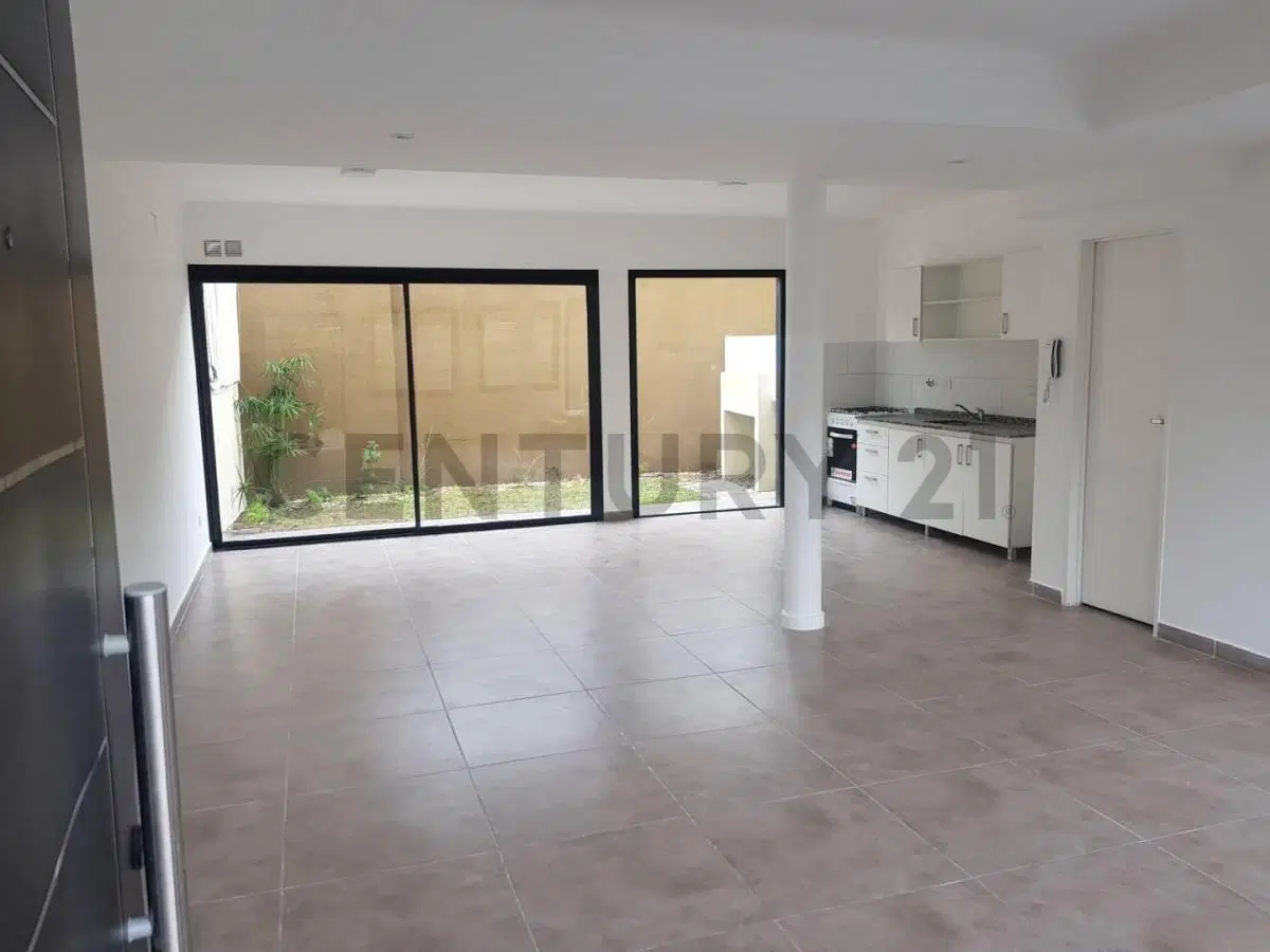 VENTA DUPLEX 4 AMB EN ITUZAINGO NORTE - APTO CREDITO 4