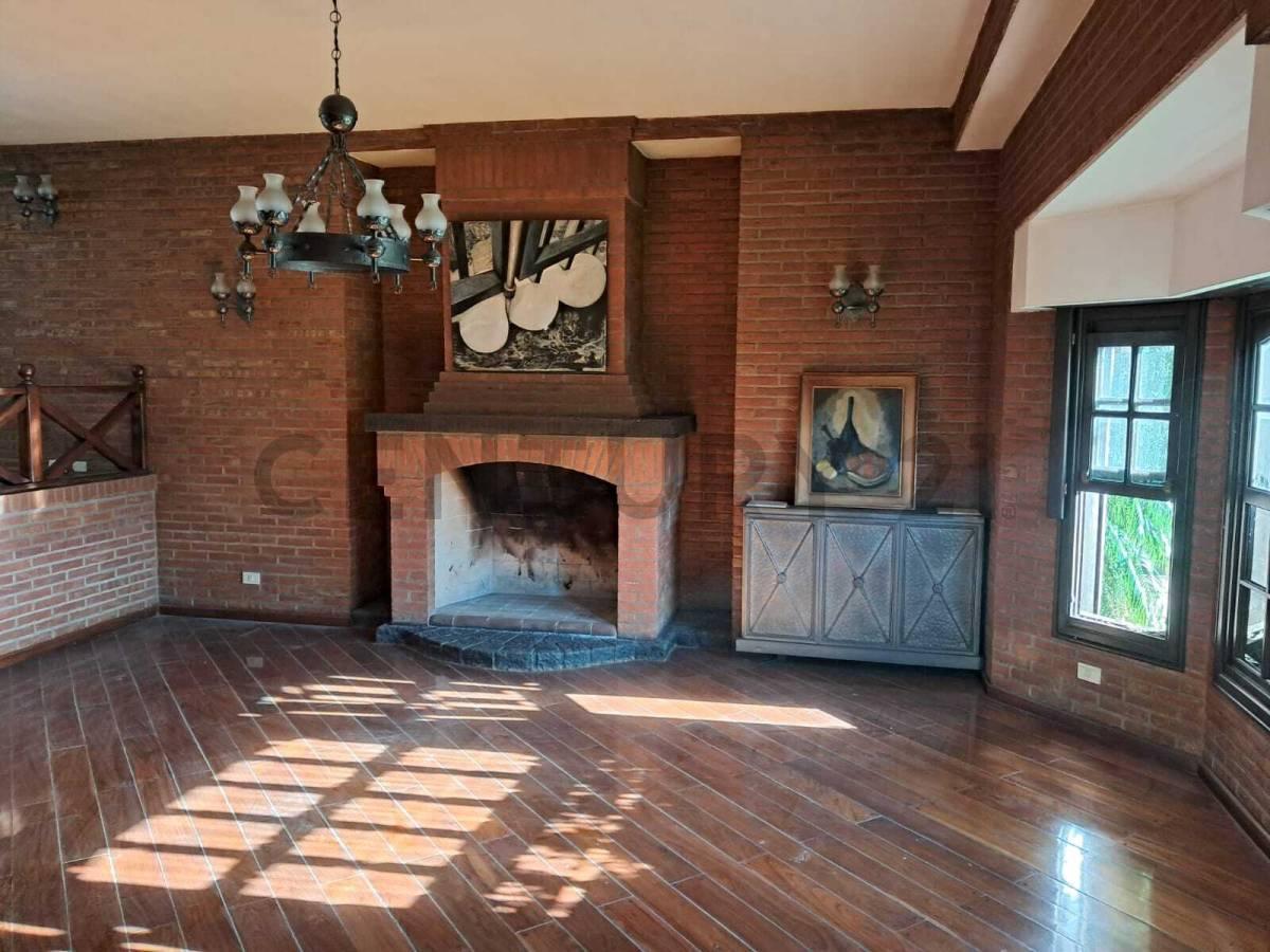 Foto de VENTA DE CASA SEIS AMBIENTES EN CIUDAD MADERO, imagen 5