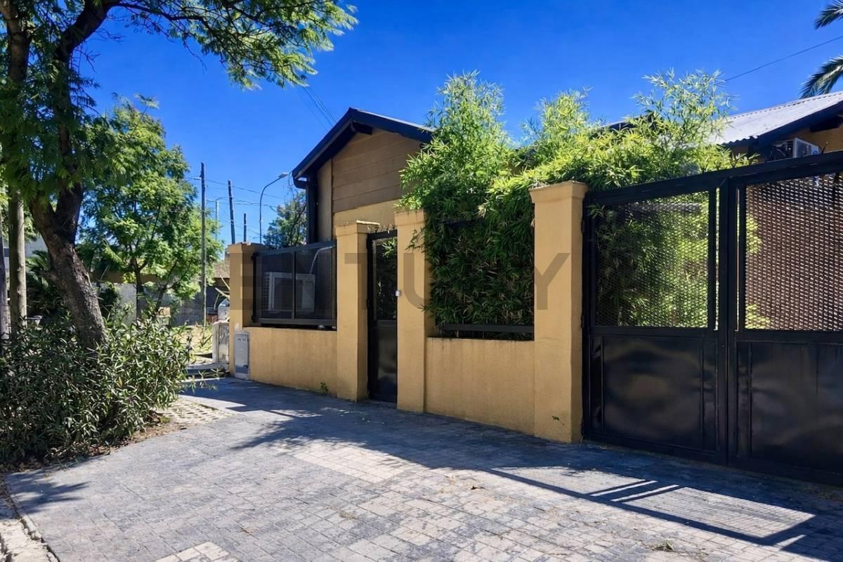Foto de VENTA DE CASA 3 AMBIENTES EN CASTELAR NORTE, imagen 1