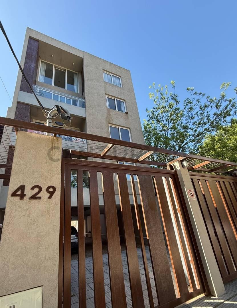 Foto de VENTA DE DEPARTAMENTO 2 AMBIENTES EN RAMOS MEJIA NORTE, imagen 4