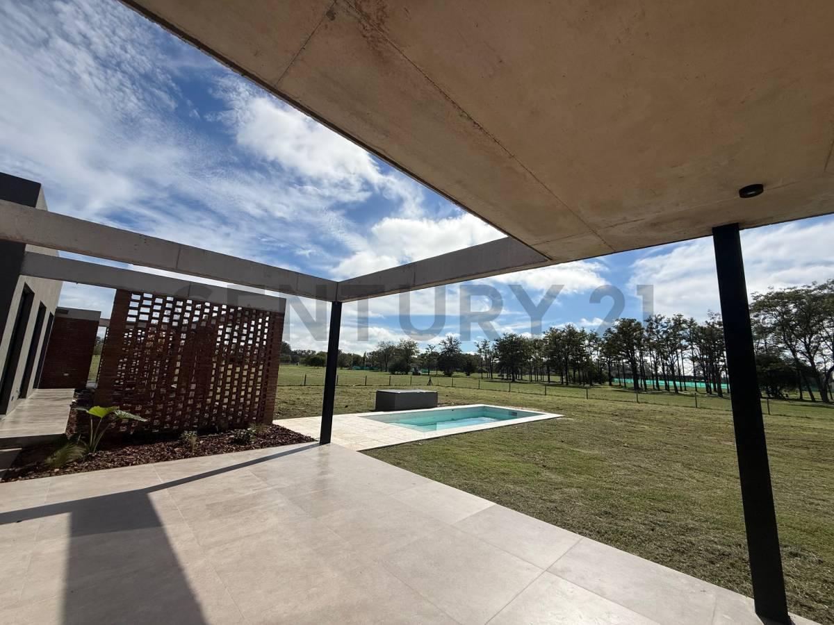 Foto de VENTA DE CASA 5 AMBIENTES EN LUJAN, SANTA INÉS, imagen 1