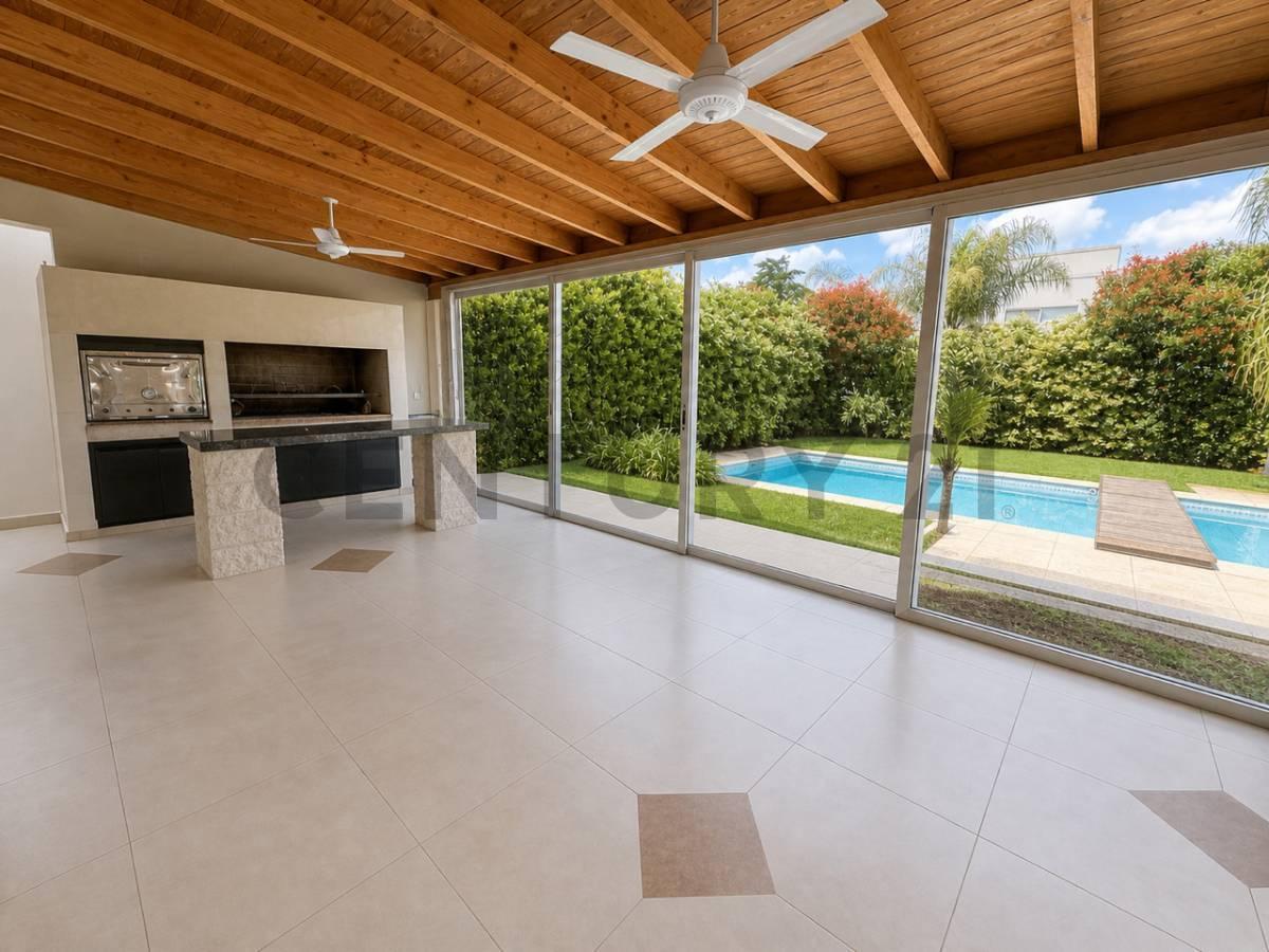 Foto de VENTA DE CASA 4 AMBIENTES EN HARAS MARIA VICTORIA, MORENO, imagen 1