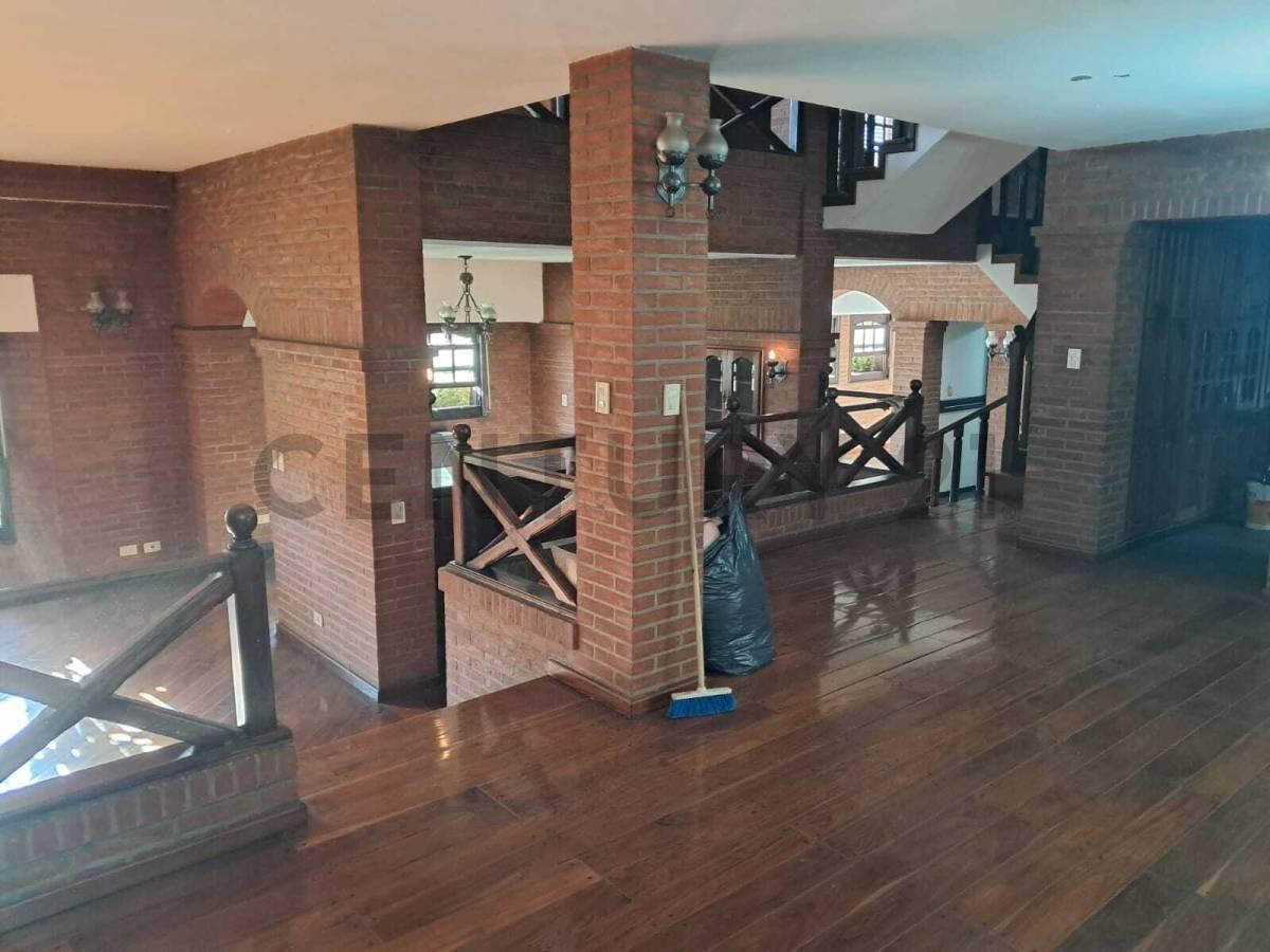 Foto de VENTA DE CASA SEIS AMBIENTES EN CIUDAD MADERO, imagen 1