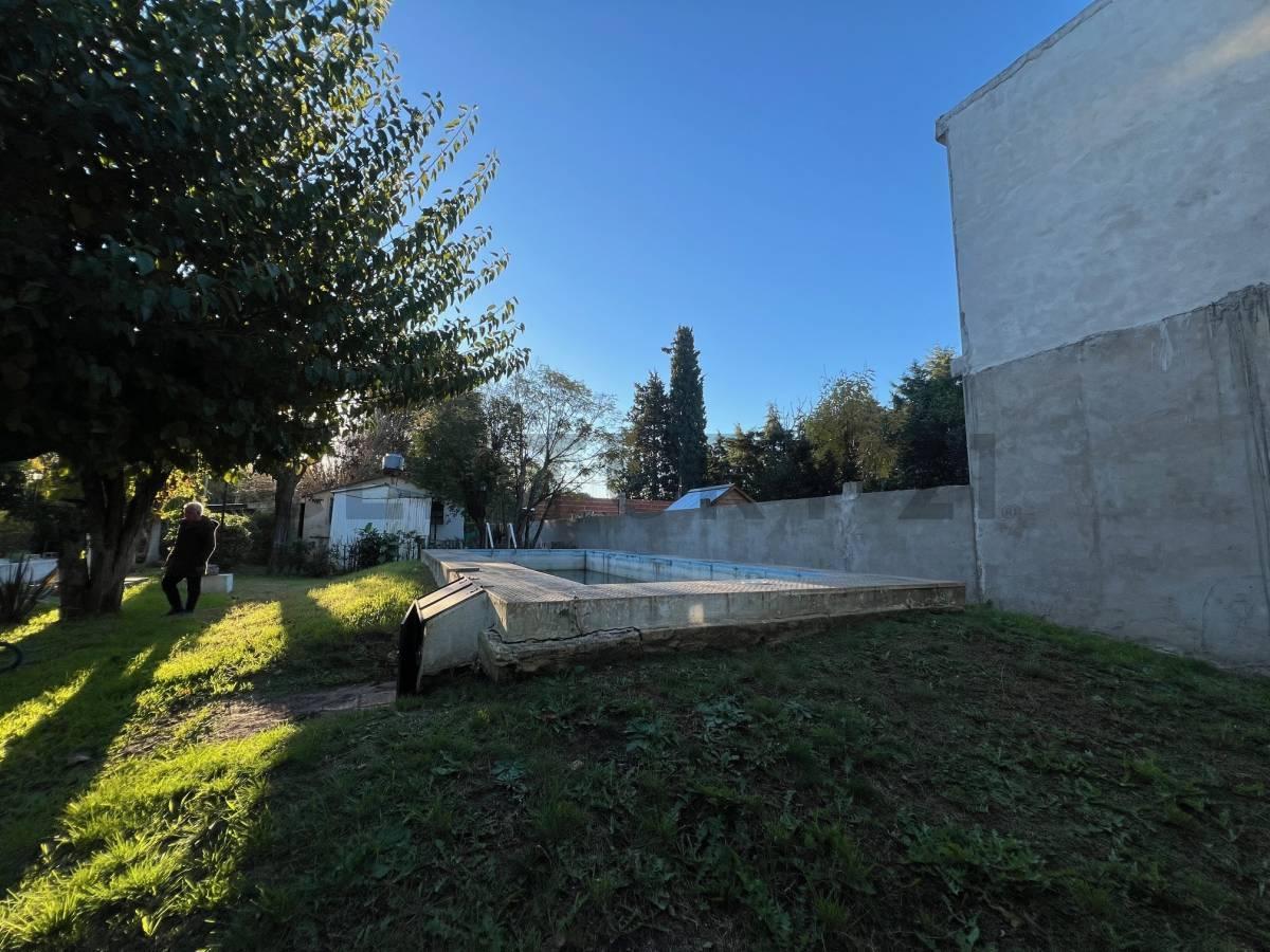 Foto de Venta de lote con gran pileta en Marcos Paz .Gran Oportunidad!!!, imagen 2