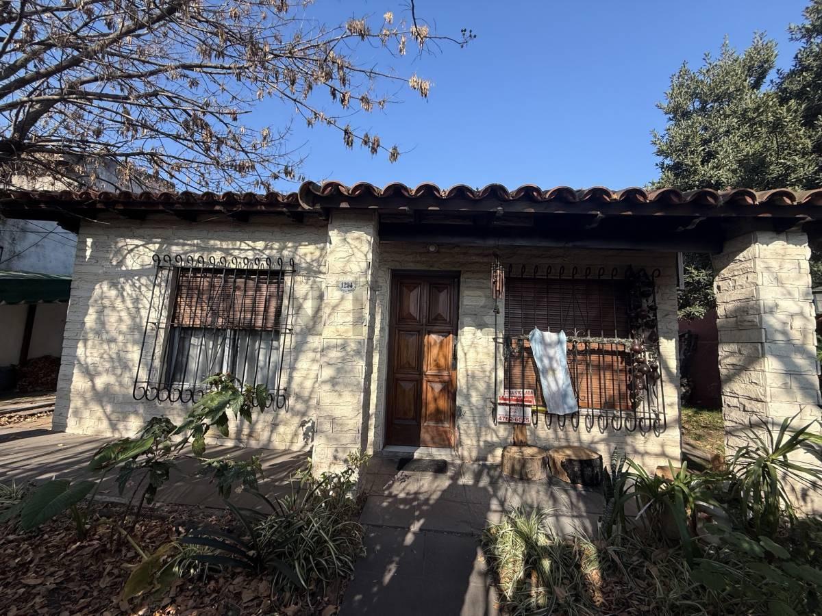 Foto de VENTA DE CASA 3 AMBIENTES EN ITUZAINGO NORTE, imagen 1