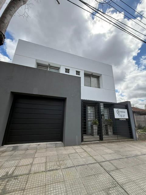 Foto de VENTA DE CASA 5 AMBIENTES EN ITUZAINGO NOERTE, imagen 1