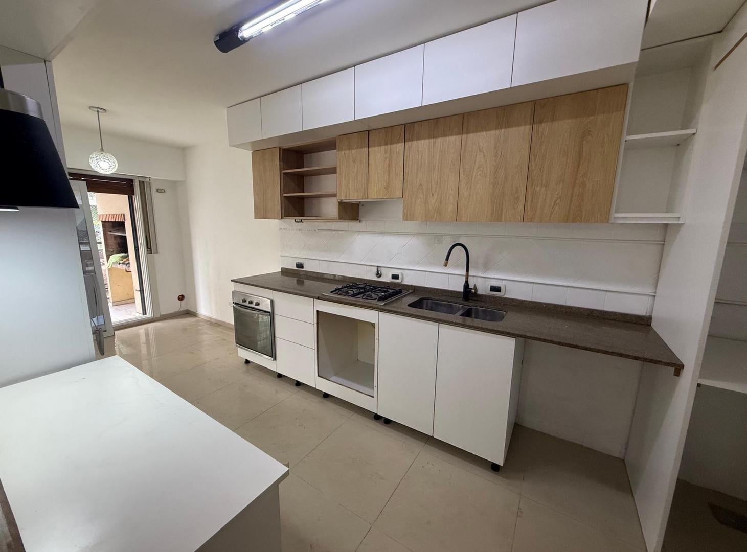 Foto de Departamento en alquiler en CASTELAR, imagen 5