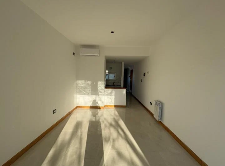 Departamento en alquiler - Calle 47 entre 17 y 18 5