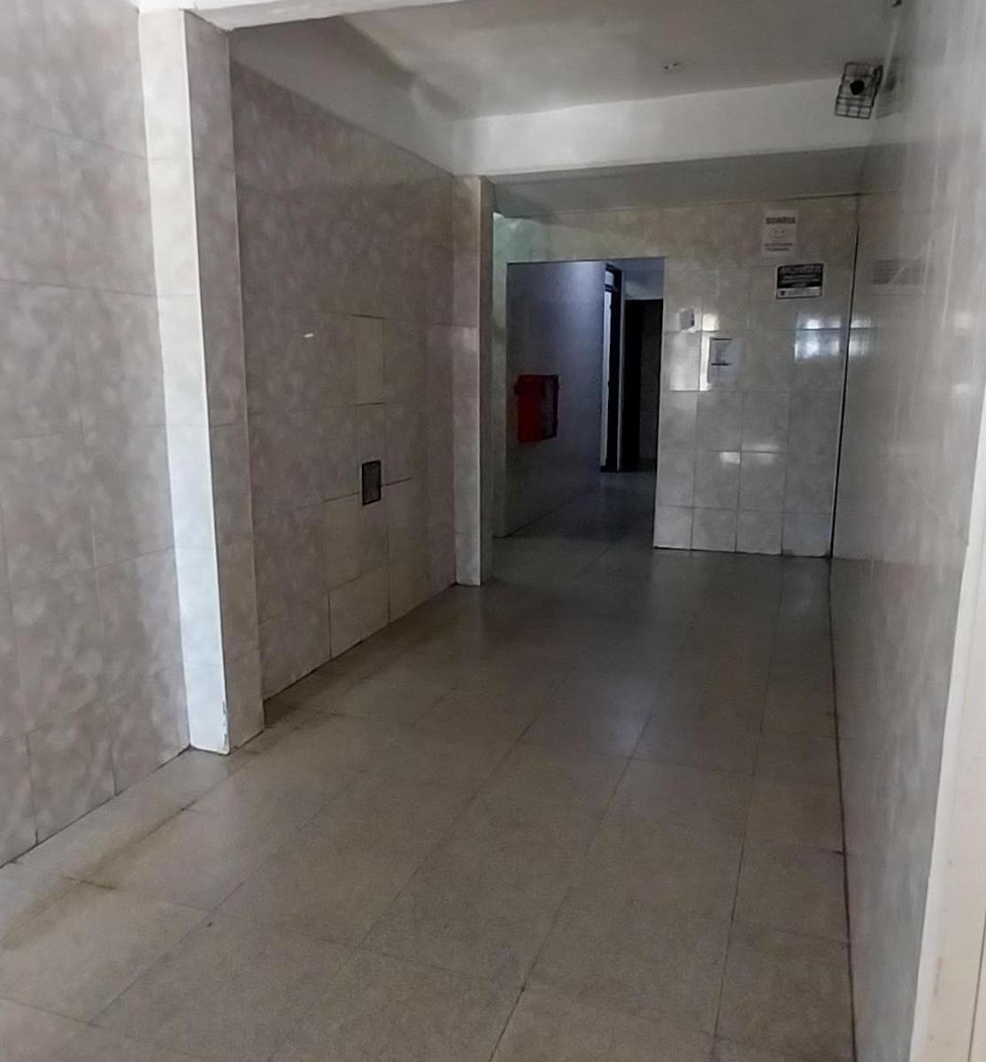 Venta Dpto Sarandí 1