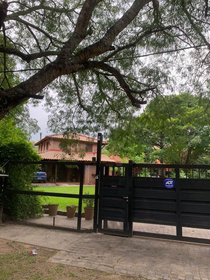LA MEJOR CASA EN EL CORAZON DE VILLA CALIFORNIA