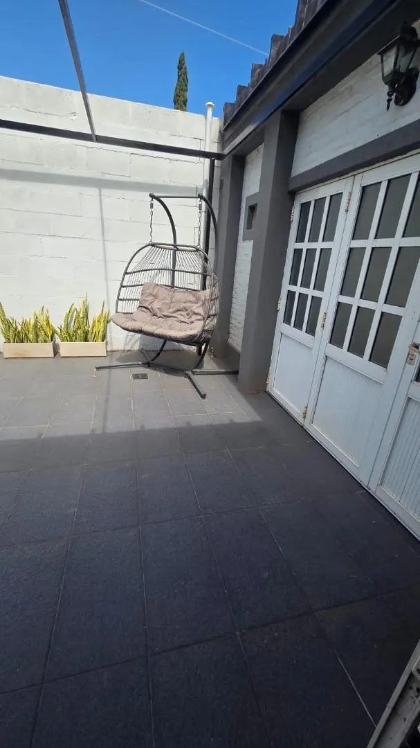 CASA REFACCIONADA A NUEVA EN LA TATENGUITA 2