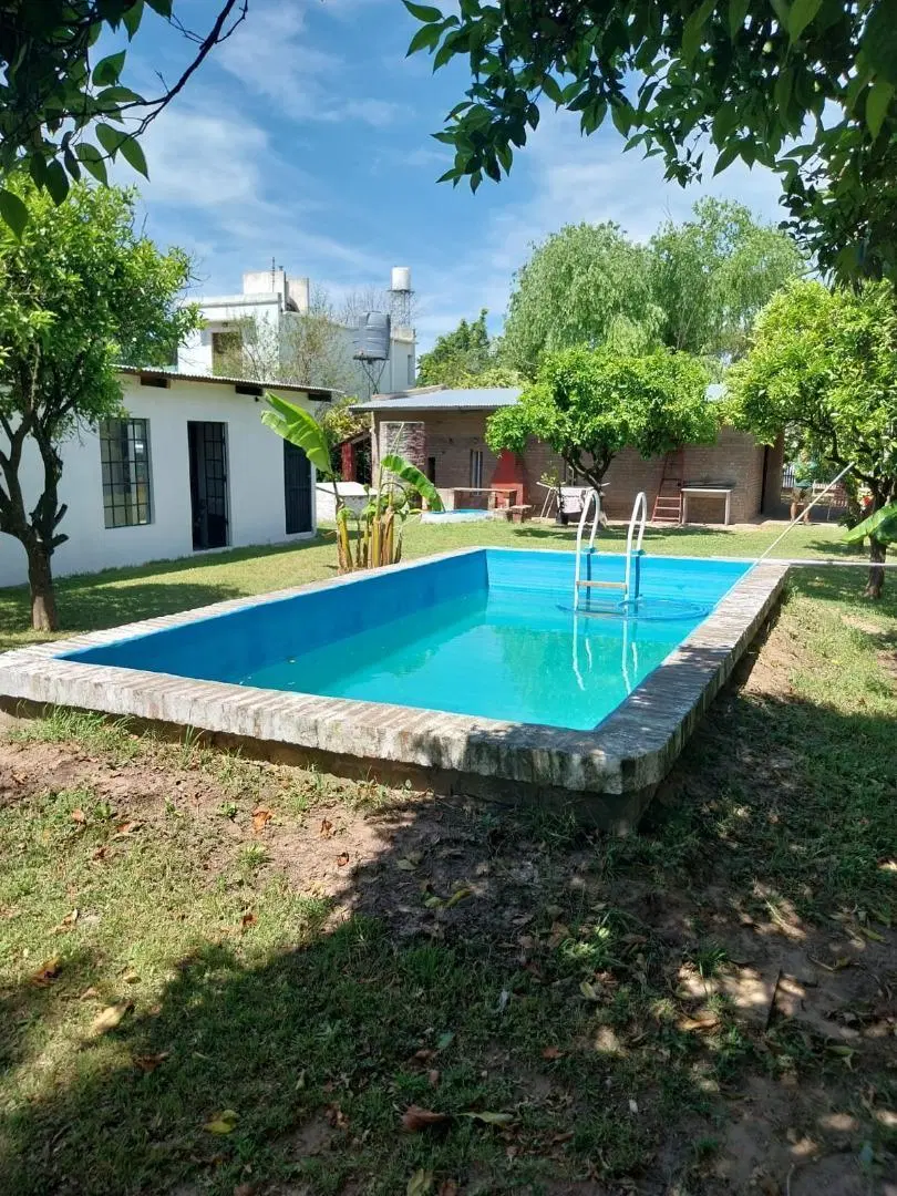 Casa Quinta en Colastiné con gran potencial y terreno 4