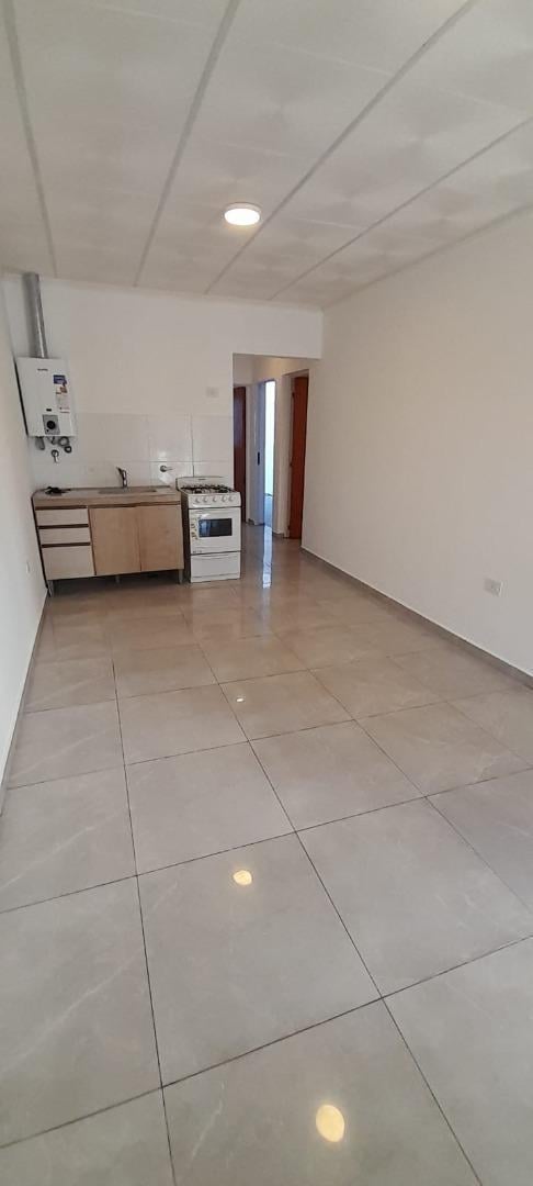 VENDE DEPARTAMENTO 2 DORMIS CON COCHERA