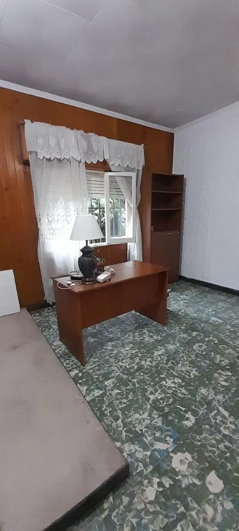 AMPLIA CASA EN GUADALUPE OESTE 2